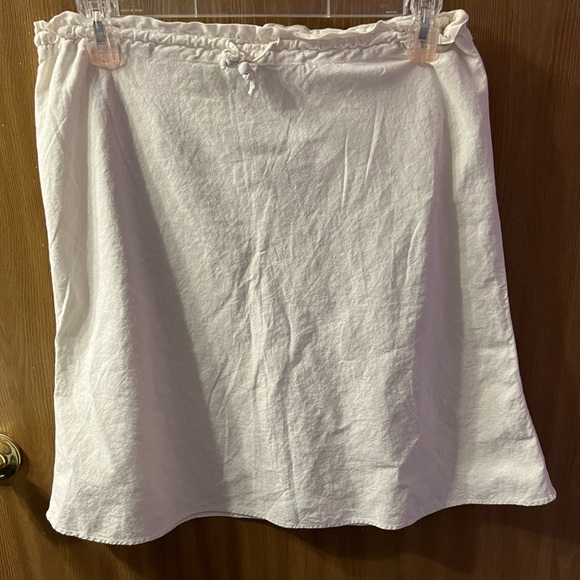 Women’s H&M White Skirt. Size 14 - Picture 1 of 1